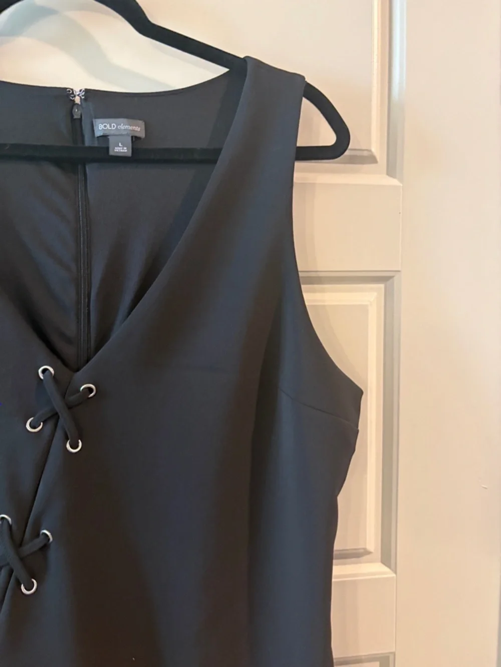 Bold Elements Black Lace-Up Dress Size Large | Sleek Career Chic Bodycon - Picture 4 of 13